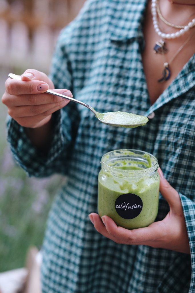 Sebze çorbaları, düşük glisemik indeksi düşük, dengeli bir öğünün parçası olabilir.